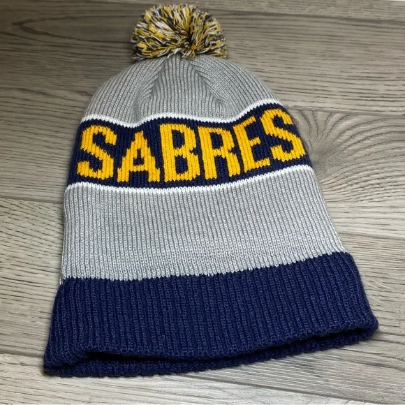 2 Buffalo Sabres NHL New Era Winter Hats Adult One Size Beanie Caps - Two Set - Picture 11 of 12